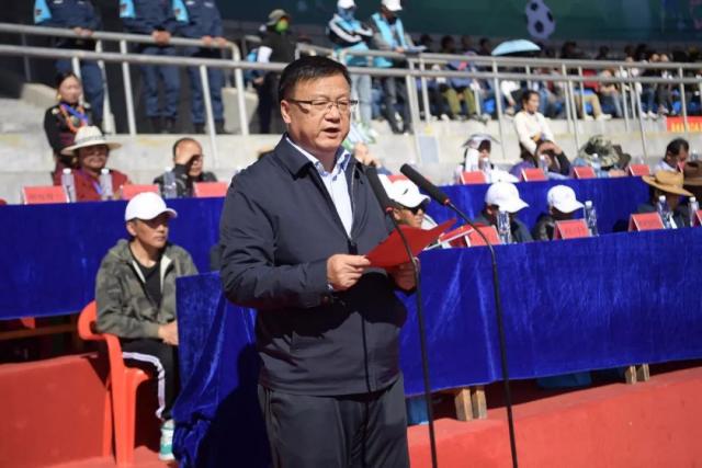 上海徐浦大桥多车相撞事故，责任难以仅凭视频判断