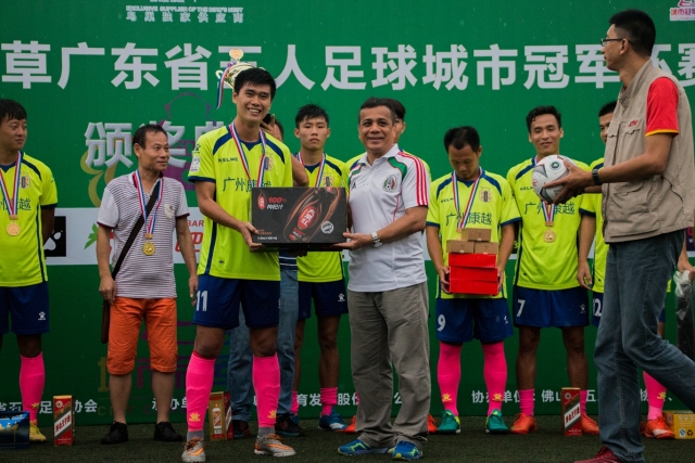 卡特、安东尼和麦迪看好尼克斯卫冕前景